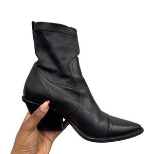 AGL Black Leather Pointed Toe Block Heel Ankle Boots Made in Italy Size 38